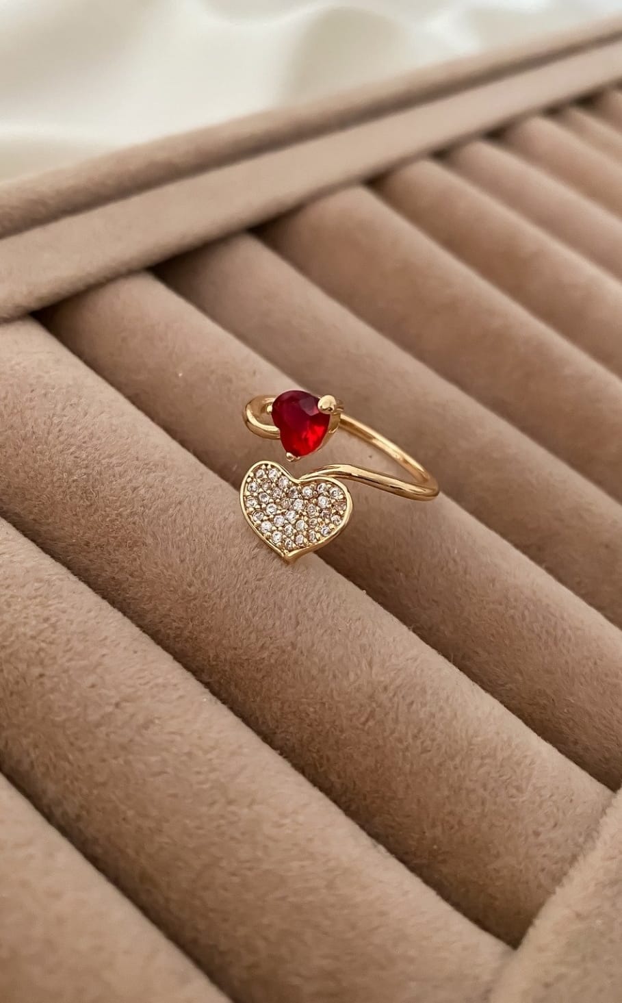 Gold zirkon taşlı ayarlanabilir kalp yüzük